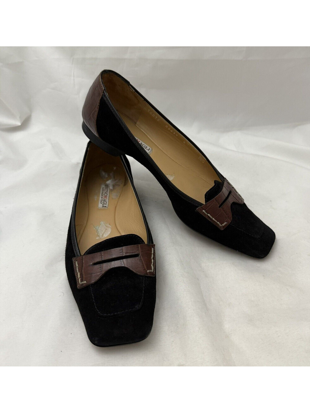 Bruno Magli Women's Vintage Loafers 8 Black Suede Brown Embossed Leather